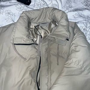 Fear Of God Essentials Puffer Jacket - Cement